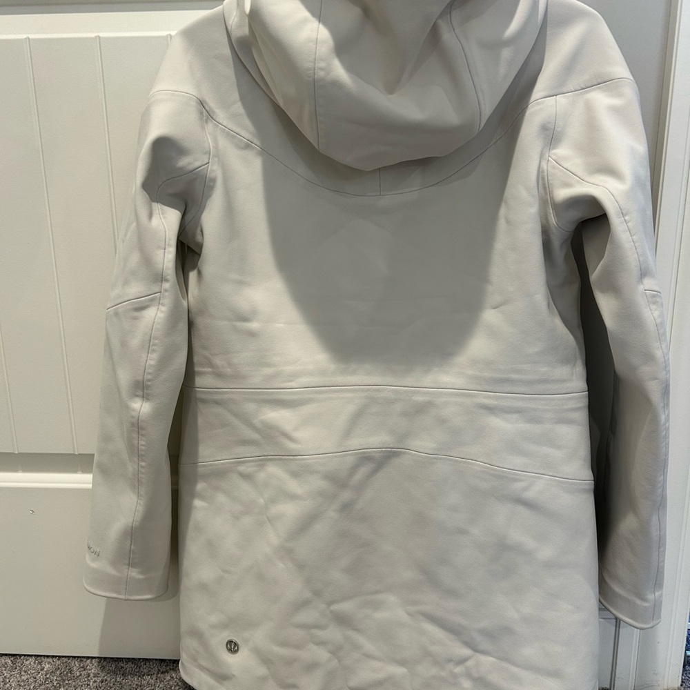 Lululemon RepelShell Rain Jacket
White Opal - Picture 3 of 3
